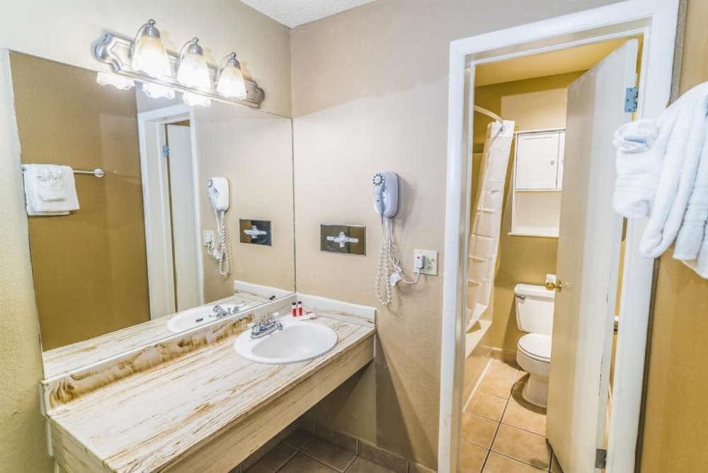 Montrose Valley Lodge Main image