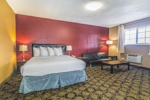 Montrose Valley Lodge image 4